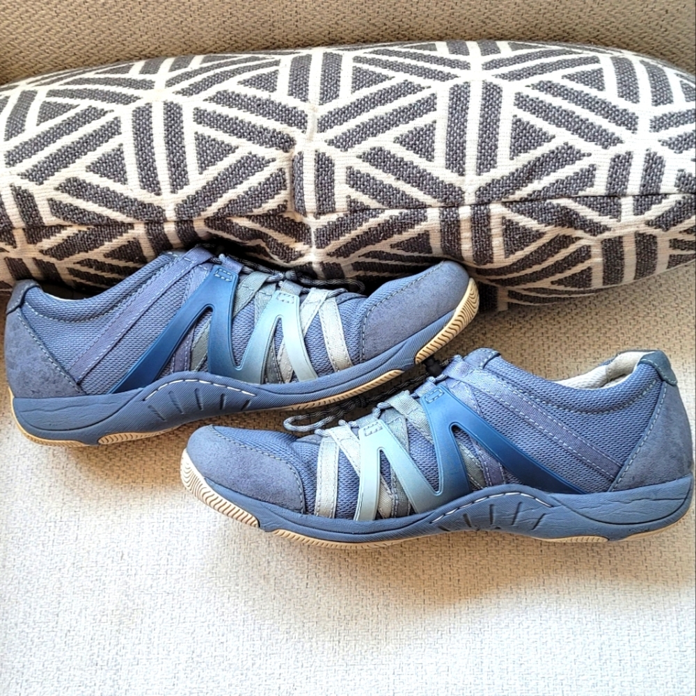 Dansko women's shoes